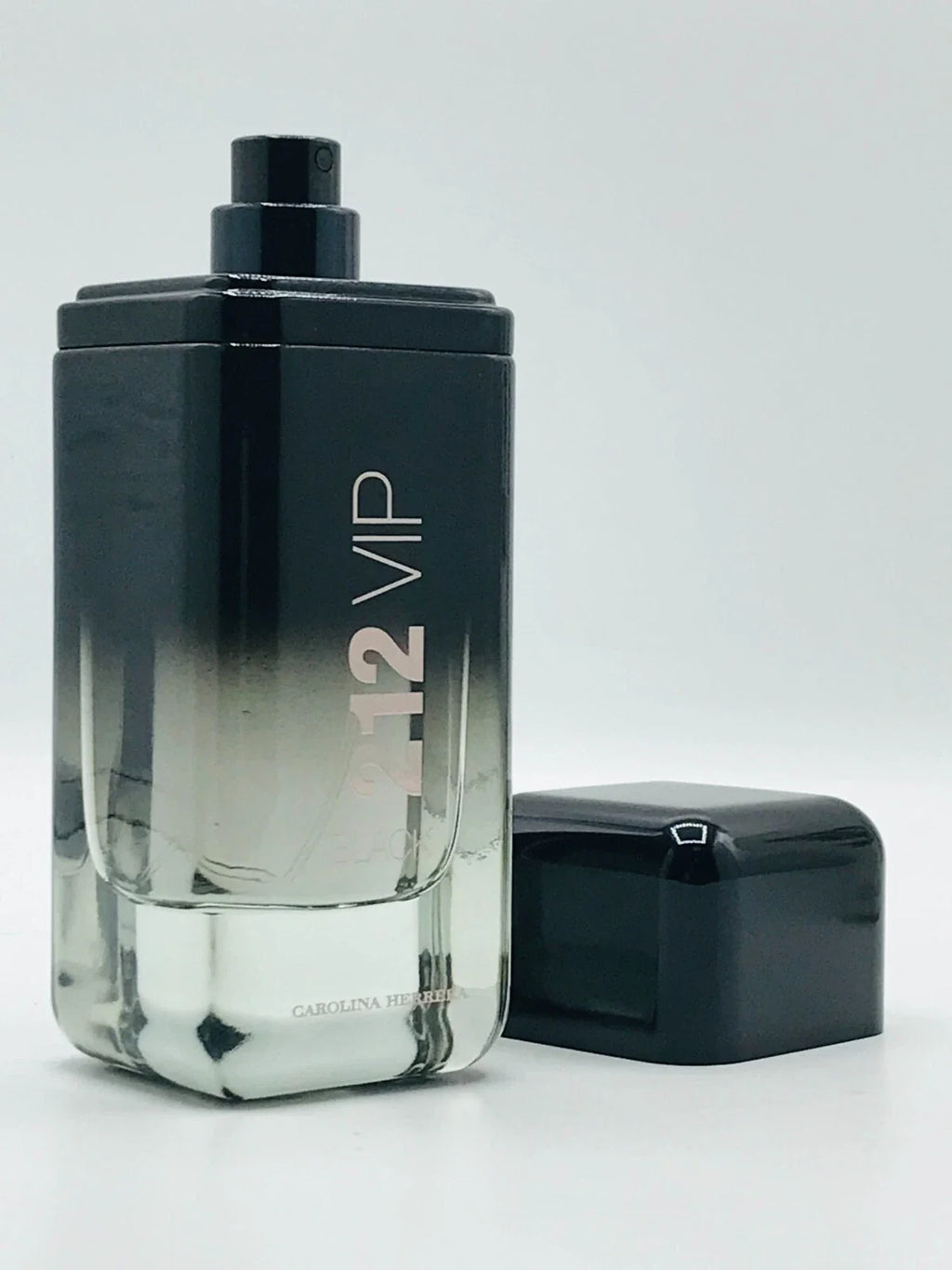 🔥 Carolina Herrera 212 VIP Black (Original) – عطر كارولينا هيريرا 212 VIP بلاك الأصلي